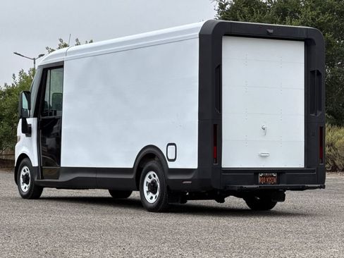 Used 2023 Chevrolet Brightdrop 600 w/ Active Safety Package 2 AWD/4WD image 6