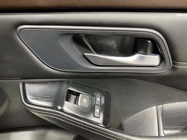 Certified 2023 Nissan Rogue SL w/ SL Premium Package AWD/4WD image 29