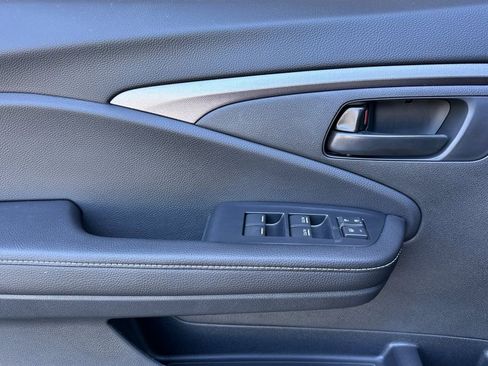 New 2025 Honda Ridgeline Sport image 11