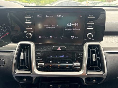 Used 2021 Kia Sorento S w/ Panoramic Sunroof Package AWD/4WD image 23