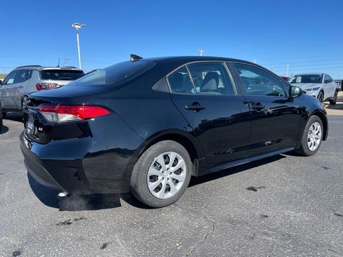 Used 2024 Toyota Corolla LE image 4