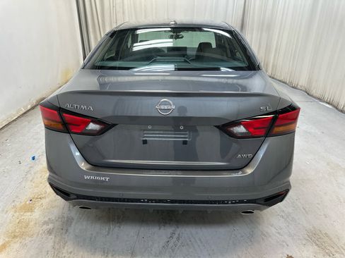 New 2025 Nissan Altima 2.5 SL image 8