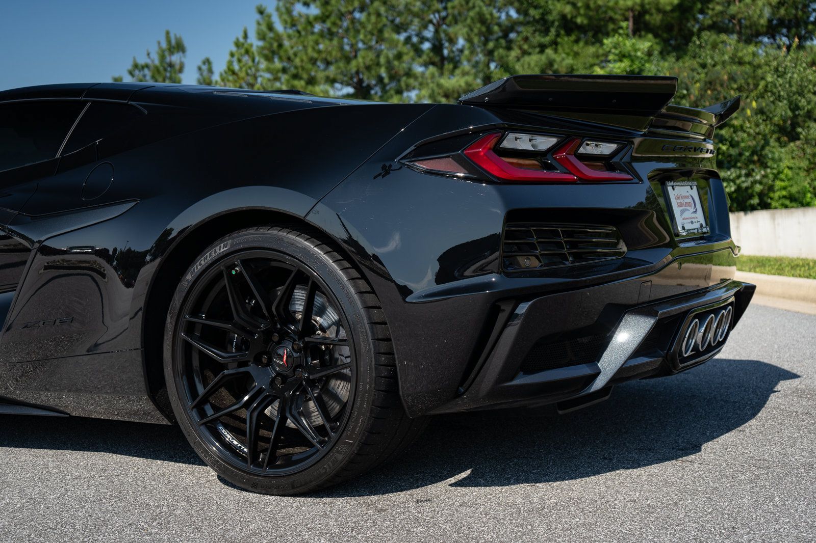 Used 2023 Chevrolet Corvette Z06 RWD image 37