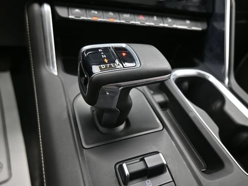 Used 2023 GMC Sierra 1500 Denali Ultimate AWD/4WD image 24