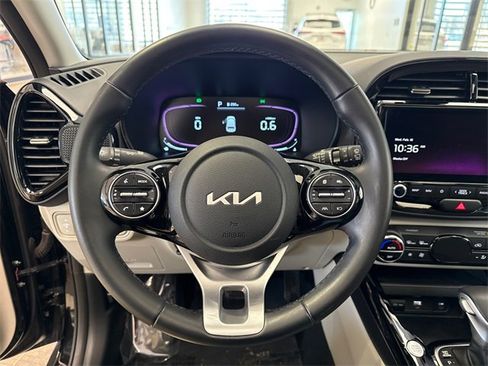 Used 2023 Kia Soul EX image 20