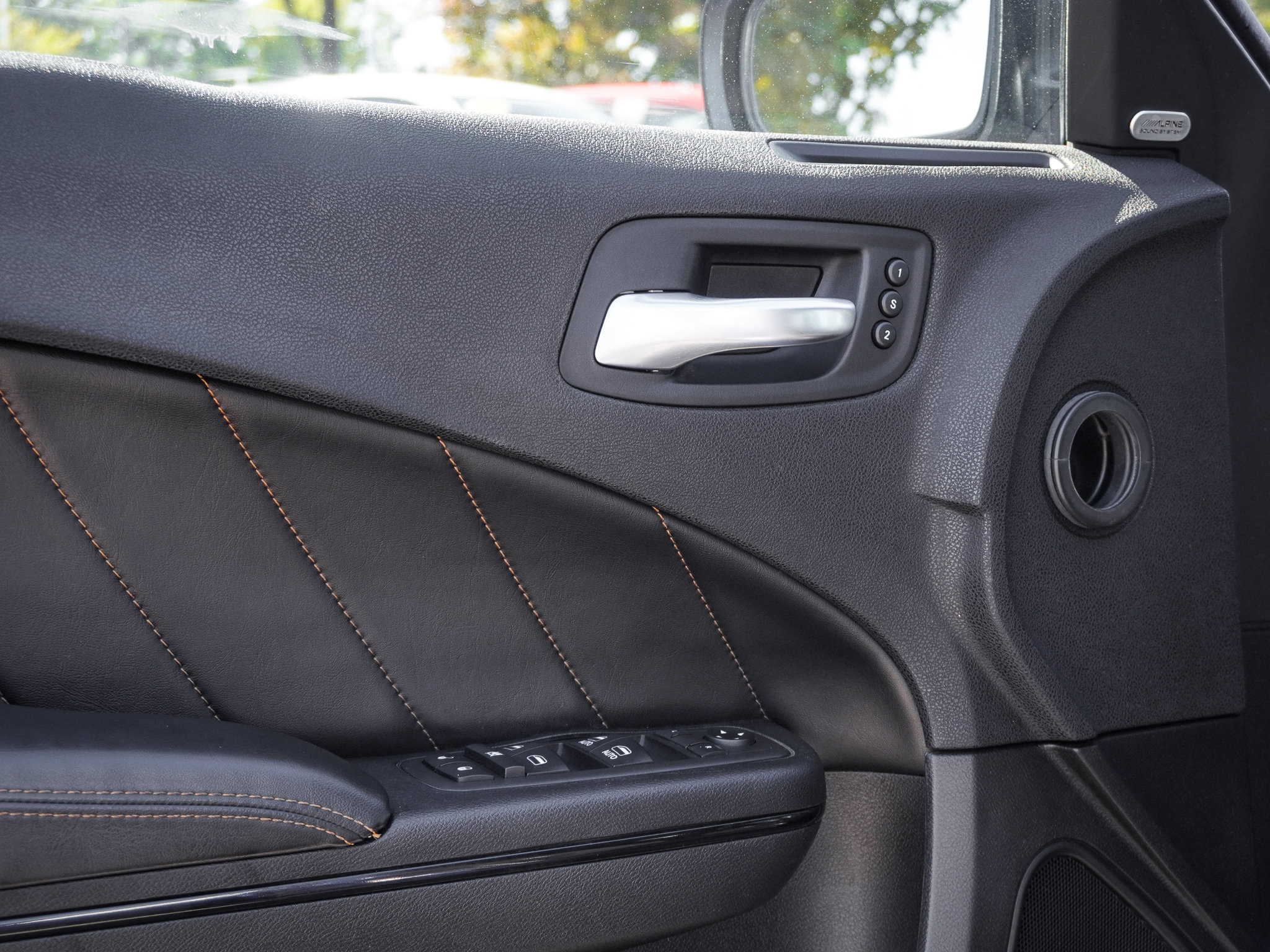 Used 2018 Dodge Charger R/T RWD image 15