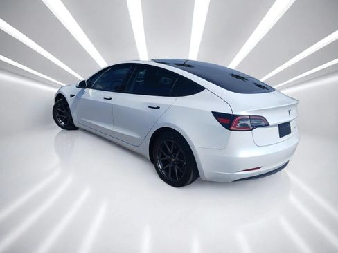 Used 2021 Tesla Model 3 Long Range AWD/4WD image 5