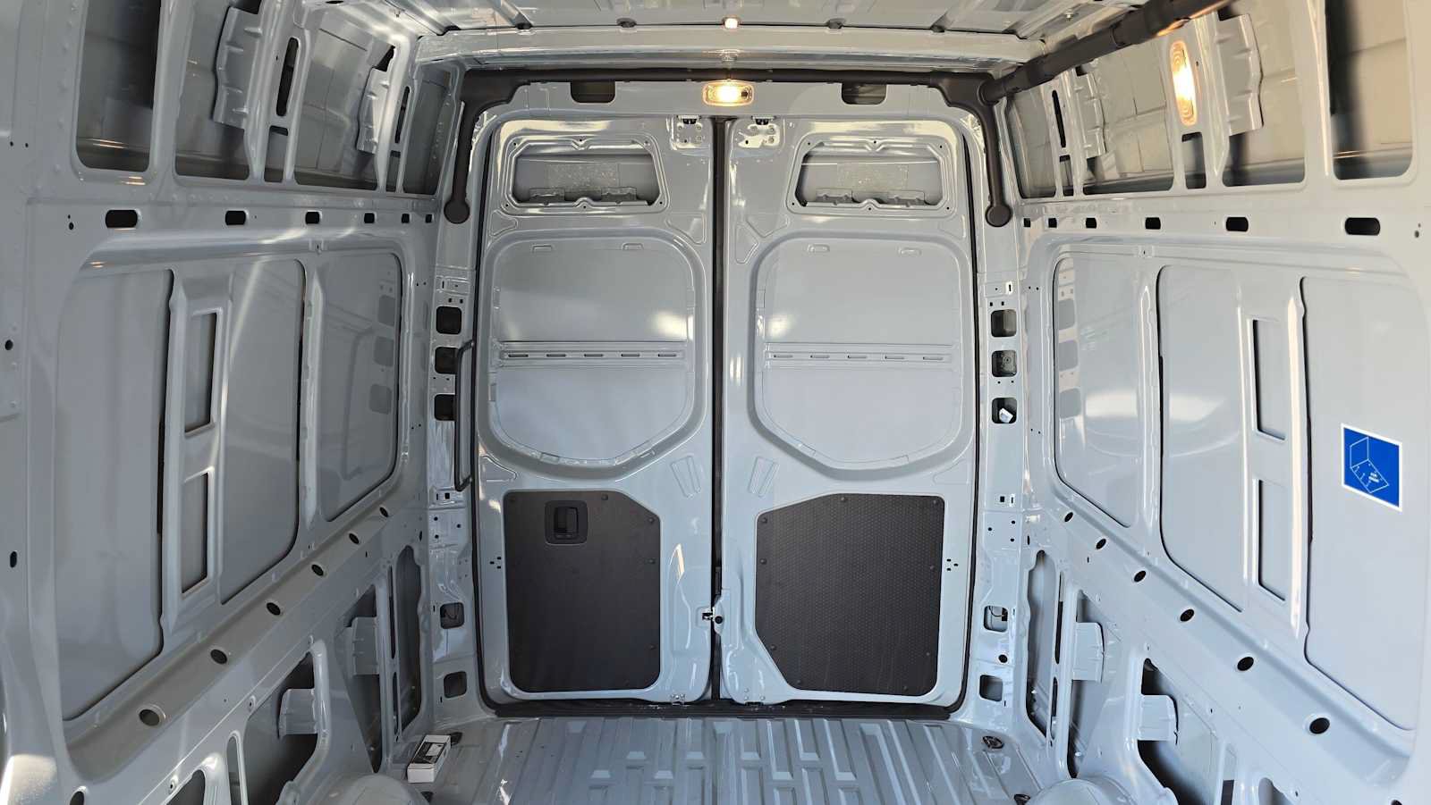 Used 2026 Mercedes-Benz Sprinter 2500 image 16