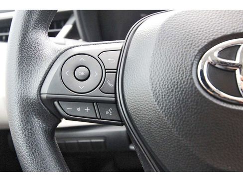 Used 2026 Toyota Corolla LE image 18