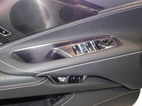 Used 2023 Chevrolet Corvette Stingray Preferred Conv w/ Z51 Performance Package RWD image 19