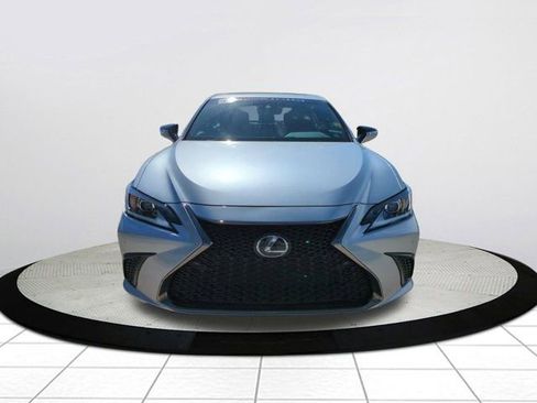 Certified 2023 Lexus ES 350 F Sport w/ Accessory Package (Z2) image 9