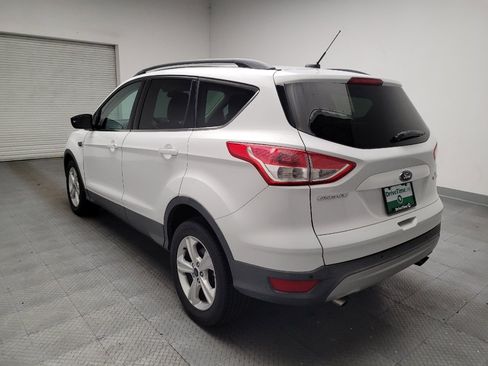 Used 2016 Ford Escape SE w/ Equipment Group 201A FWD image 5