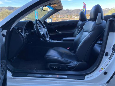 Used 2011 Lexus IS 250C image 14