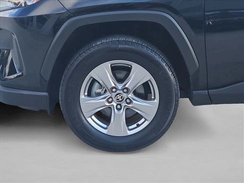 Used 2025 Toyota RAV4 LE AWD/4WD image 23