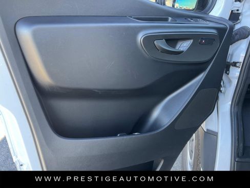Used 2024 Mercedes-Benz Sprinter 2500 image 16