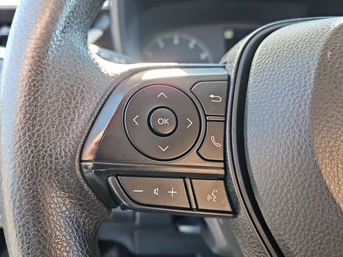 Used 2023 Toyota Corolla LE image 23