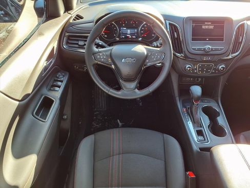Used 2024 Chevrolet Equinox RS image 17