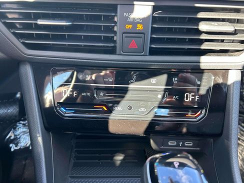 New 2026 Volkswagen Jetta SEL image 18