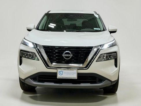 Used 2023 Nissan Rogue SV AWD/4WD image 9