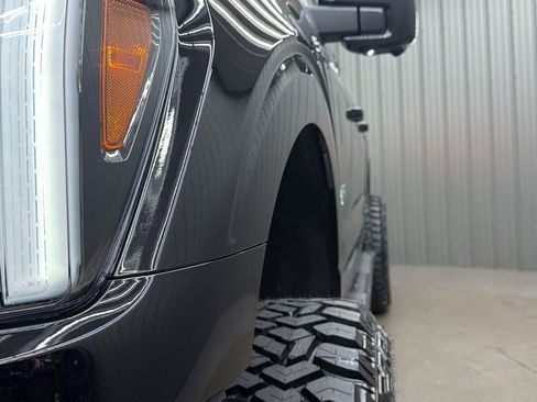 Used 2025 Ford F150 Lariat image 13