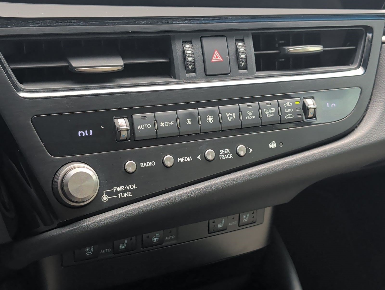 Used 2025 Lexus ES 350 w/ Premium Package FWD image 20