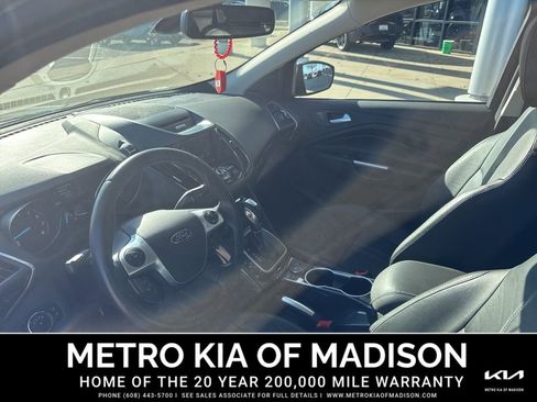 Used 2013 Ford Escape Titanium w/ Class II Trailer Tow Pkg image 15