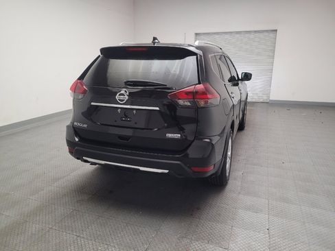 Used 2020 Nissan Rogue S w/ Special Edition Package FWD image 7