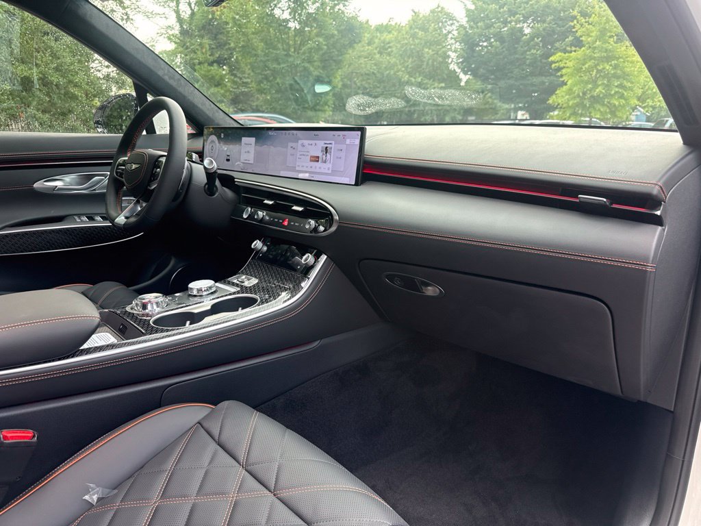 New 2026 Genesis GV70 3.5T Sport Prestige AWD/4WD image 32