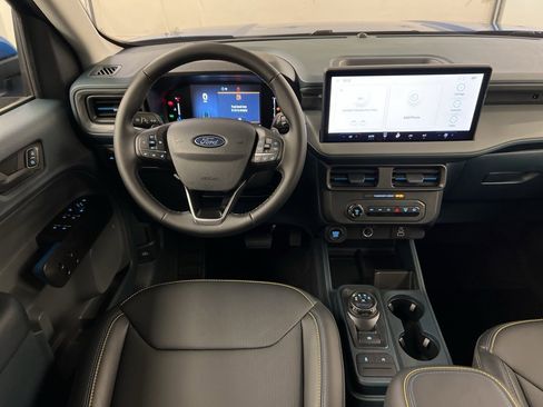 New 2025 Ford Maverick Lobo image 8