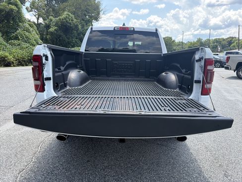 Used 2021 RAM 1500 Laramie AWD/4WD image 19