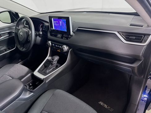 Certified 2025 Toyota RAV4 XLE w/ Convenience Package image 29