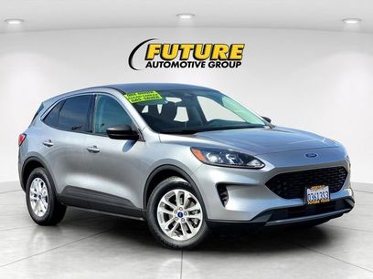 Certified 2022 Ford Escape SE