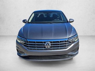 Used 2019 Volkswagen Jetta SE FWD video 2