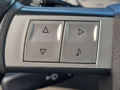 Used 2006 Chrysler 300 C image 8