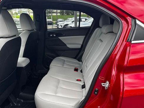 Used 2024 Mitsubishi Eclipse Cross SE AWD/4WD image 23