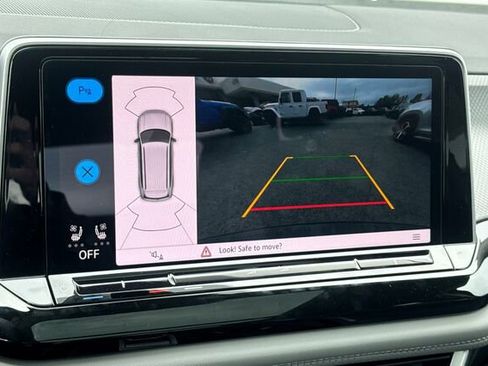 New 2026 Volkswagen Atlas Peak Edition AWD/4WD image 20