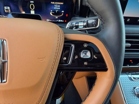 New 2026 Lincoln Aviator Black Label image 50