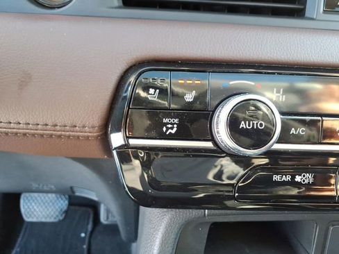 Used 2023 Honda Pilot Elite image 15