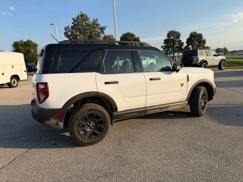 Used 2025 Ford Bronco Sport Badlands w/ Badlands Tech Package AWD/4WD image 16