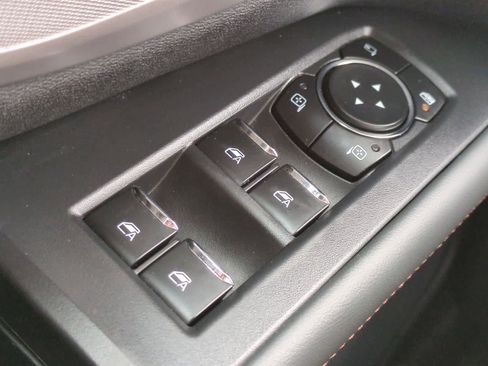 Used 2025 Ford Expedition Active AWD/4WD image 32