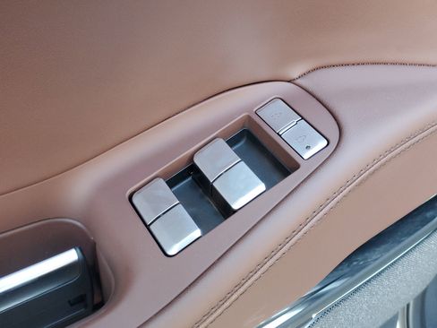 New 2025 Lincoln Navigator Reserve image 10