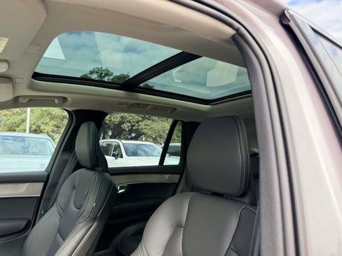 New 2026 Volvo XC90 B6 Ultra image 13