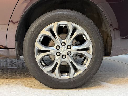 Used 2021 Buick Enclave Avenir w/ Avenir Technology Package image 12