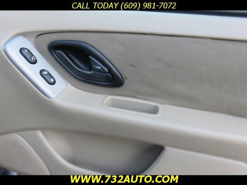 Used 2003 Ford Escape XLT AWD/4WD image 15