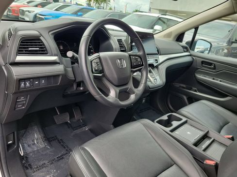 Used 2025 Honda Odyssey EX-L image 9