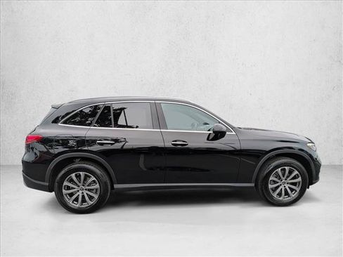 Certified 2026 Mercedes-Benz GLC 300 4MATIC image 4