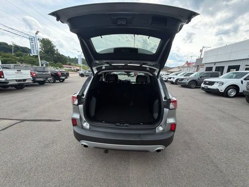 Used 2022 Ford Escape SEL w/ Technology Package AWD/4WD image 6