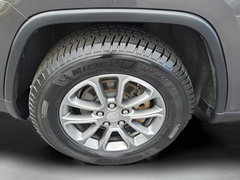 Used 2014 Jeep Grand Cherokee Limited image 31