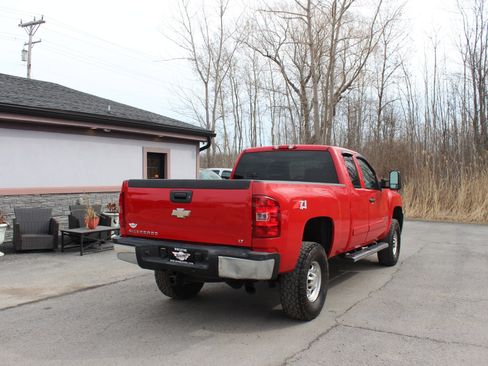 Used 2008 Chevrolet Silverado 2500 LT w/ 1LT Convenience Package image 5