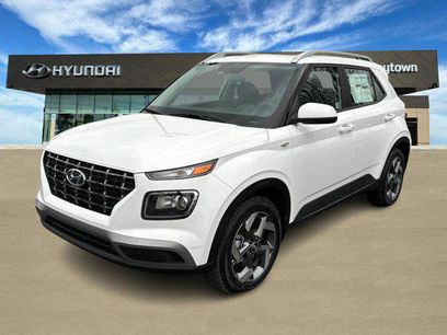 New 2025 Hyundai Venue SEL